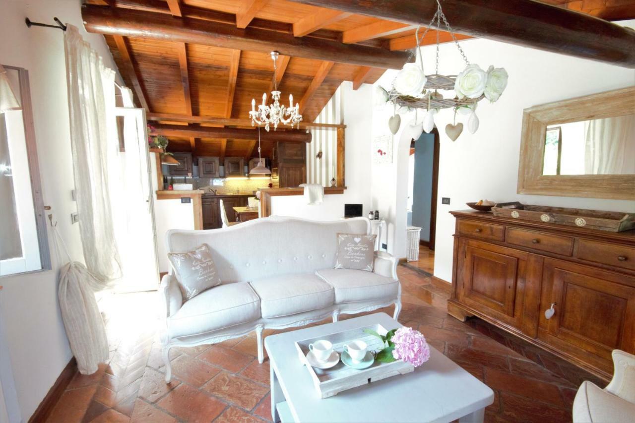 L'Antico Borgo Aparthotel Cremia Exterior photo